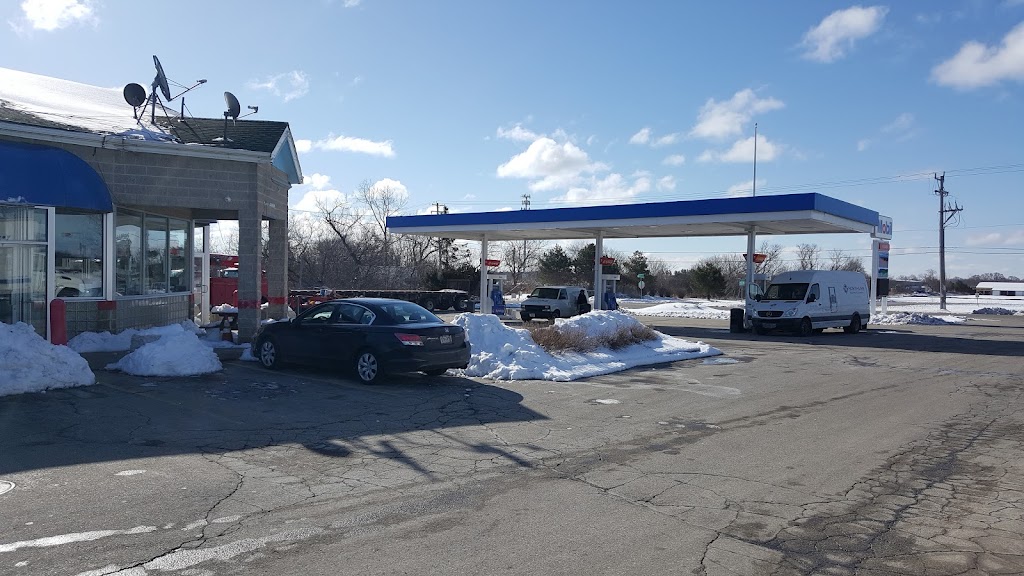 Mobil Quarry Mart | restaurant | Lisbon Rd, Sussex, WI 53089, USA | 2622461999 OR +1 262-246-1999