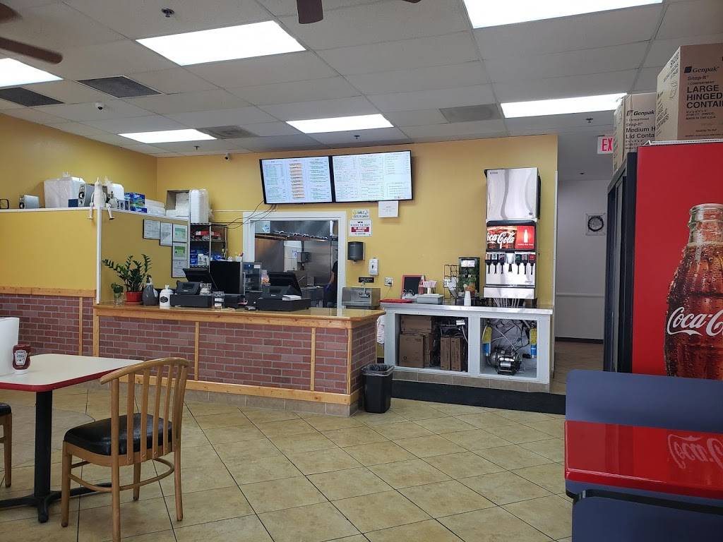 Wings on Fire | restaurant | 9040 E Valencia Rd Ste 100, Tucson, AZ 85747, USA | 5202747292 OR +1 520-274-7292