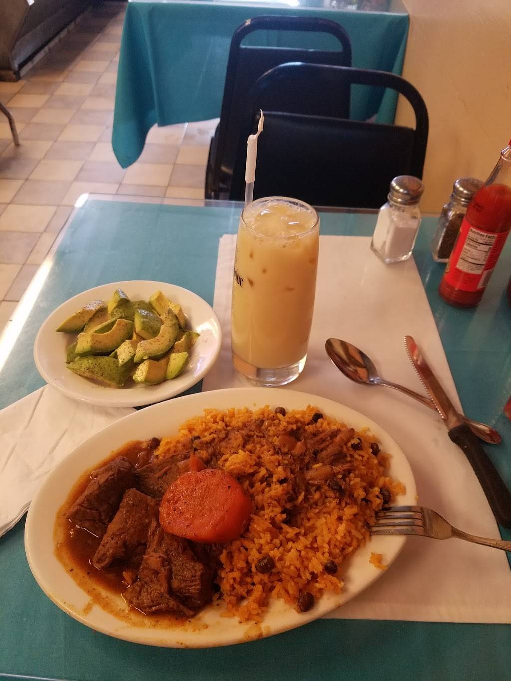 La Cabana Jarabacoa | restaurant | 65-13 Fresh Pond Rd, Ridgewood, NY 11385, USA | 7188215880 OR +1 718-821-5880