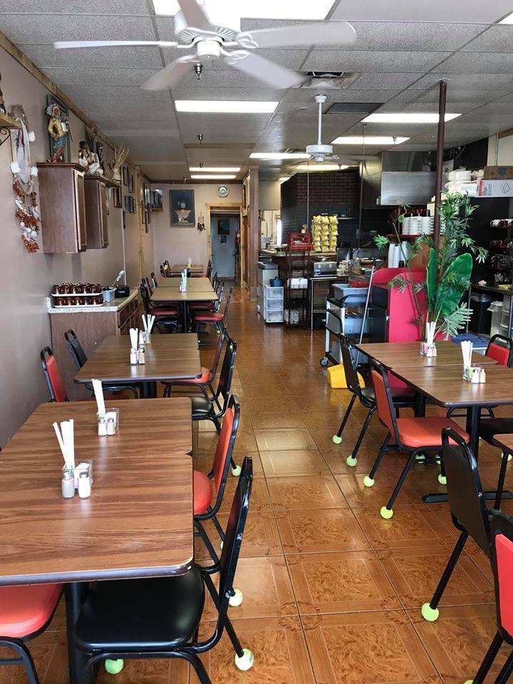 Geronimos Grill Tavares | restaurant | 359 E Burleigh Blvd, Tavares, FL 32778, USA | 3527427432 OR +1 352-742-7432