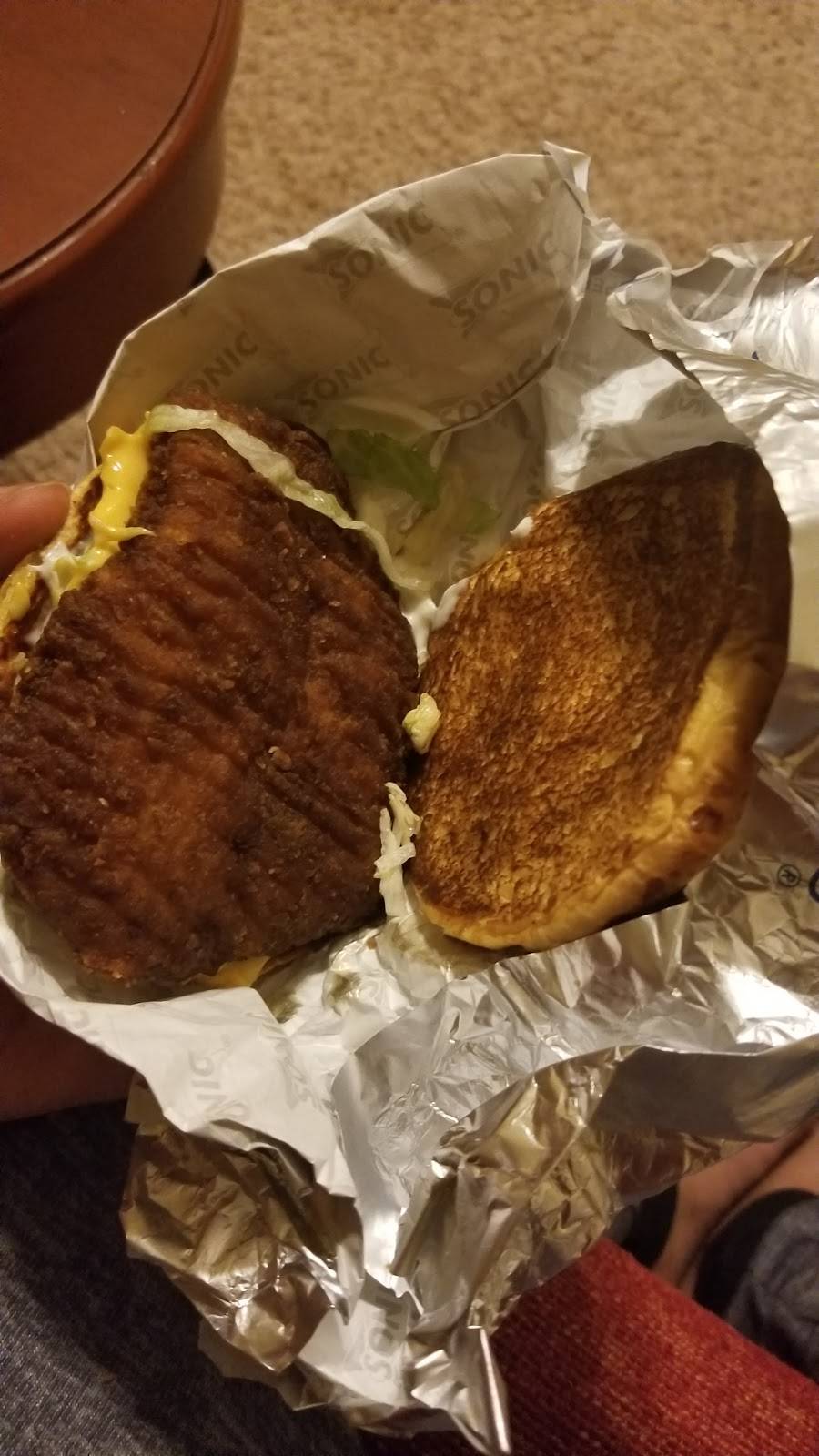 Sonic Drive-In | restaurant | 1260 S Val Vista Dr, Mesa, AZ 85204, USA | 4803252951 OR +1 480-325-2951