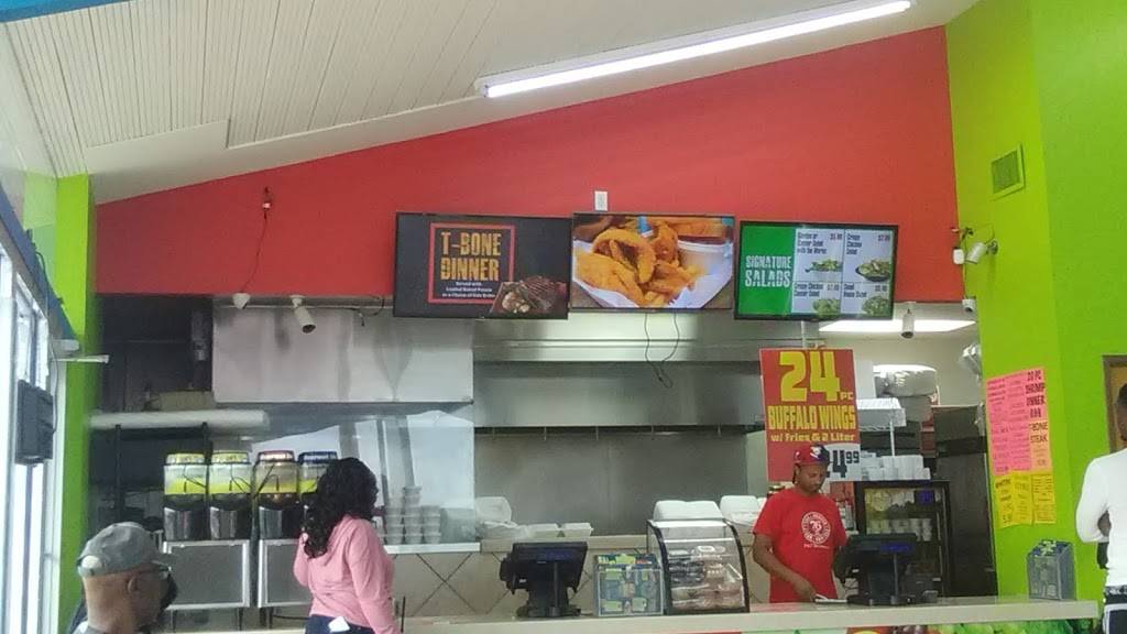 76 Steak and Potato | meal takeaway | 7601 W Hampton Ave, Milwaukee, WI 53218, USA | 4145366757 OR +1 414-536-6757