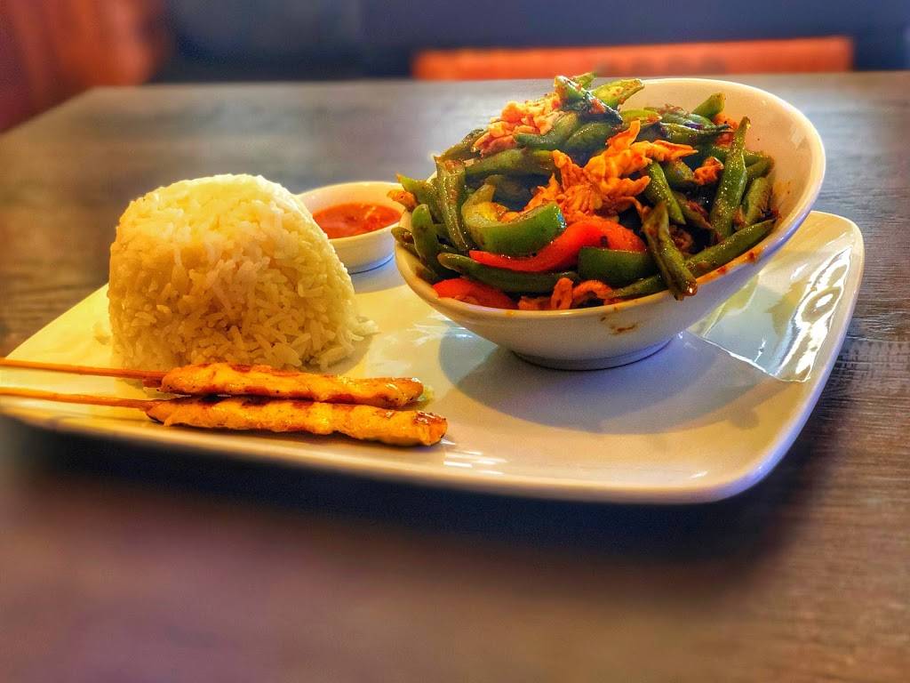 Thai Dishes | restaurant | 1015 N Sepulveda Blvd, Manhattan Beach, CA 90266, USA | 3105464147 OR +1 310-546-4147