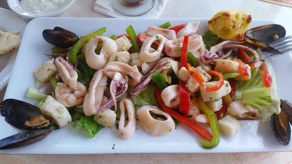 Dune Deck Café | cafe | 100 N Ocean Blvd, Lantana, FL 33462, USA | 5615820472 OR +1 561-582-0472