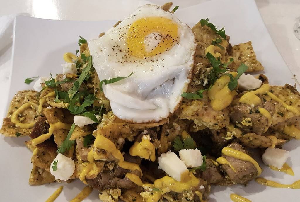 Pablitos Kitchen | restaurant | 3803 W Burbank Blvd, Burbank, CA 91505, USA | 8188597755 OR +1 818-859-7755