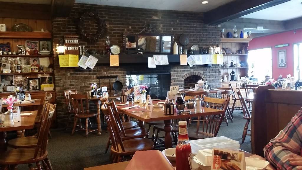 Olde North Pancake House | bakery | 27W751 North Ave, West Chicago, IL 60185, USA | 6302934774 OR +1 630-293-4774