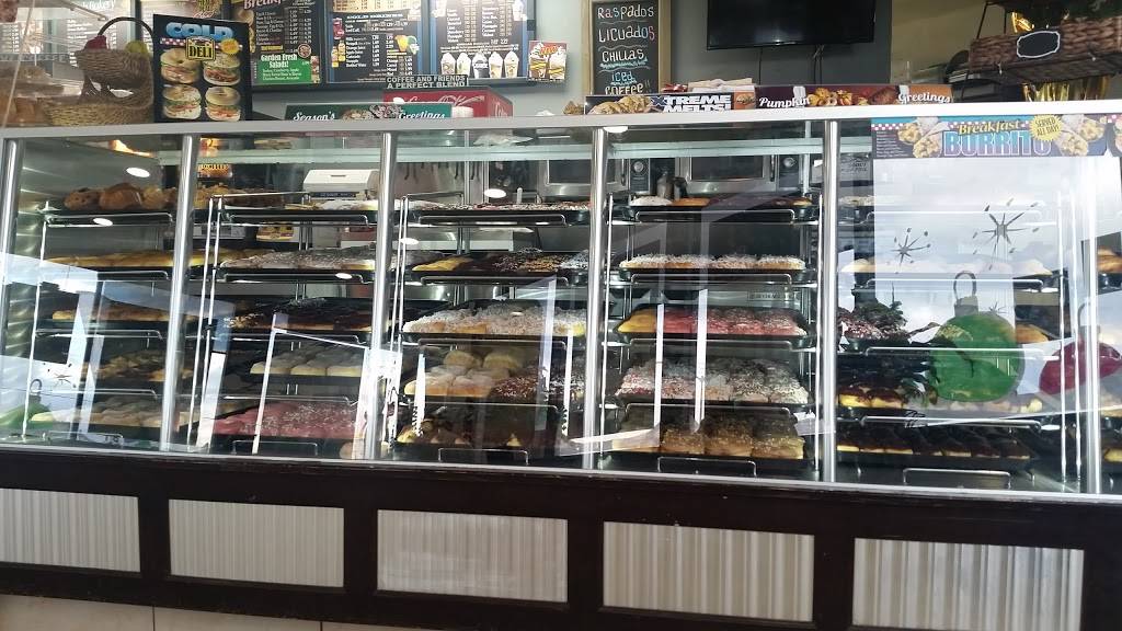 Yum Yum Donuts | bakery | 100 Brundage Ln, Bakersfield, CA 93304, USA | 6613269376 OR +1 661-326-9376