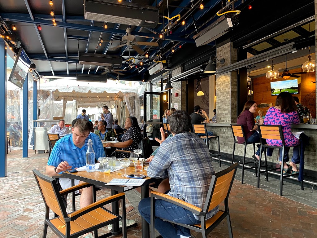 King Street Oyster Bar | restaurant | 12435 Park Potomac Ave, Potomac, MD 20854, USA | 3012966260 OR +1 301-296-6260