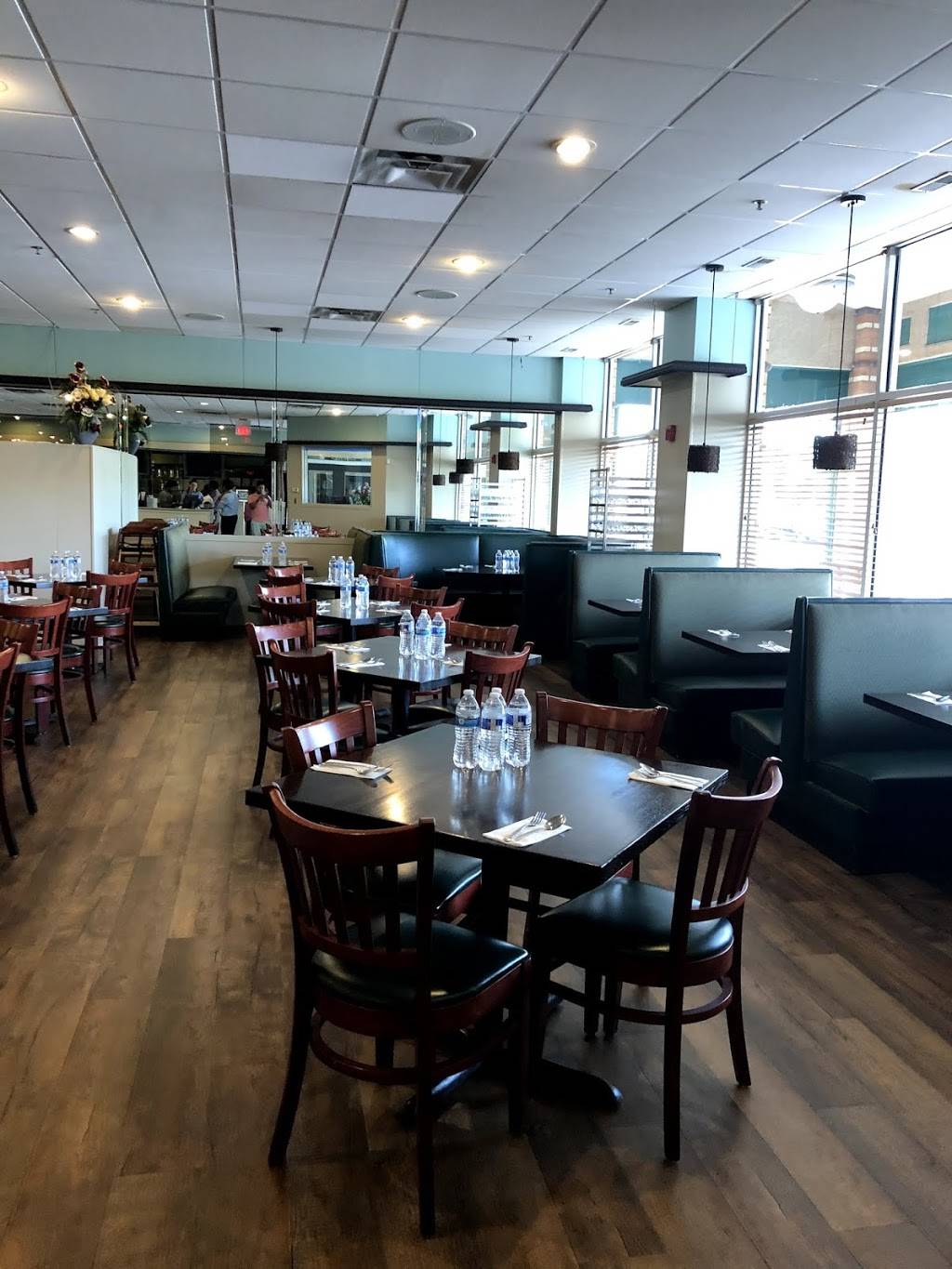 Hyderabad House Biryani Place | restaurant | 228 McHenry Rd, Buffalo Grove, IL 60089, USA | 8475205569 OR +1 847-520-5569