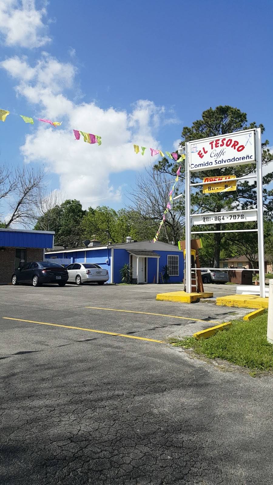 El Tesoro Café | restaurant | 15464 Woodforest Blvd, Channelview, TX 77530, USA | 2818647076 OR +1 281-864-7076
