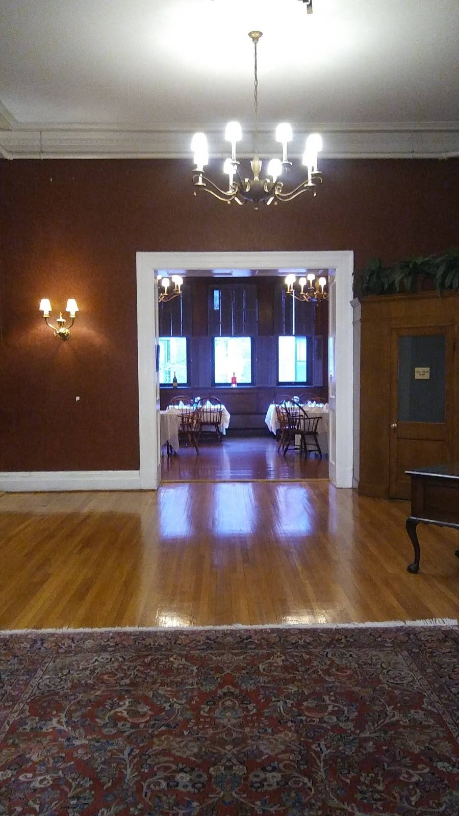 The Algonquin Club | restaurant | 217 Commonwealth Avenue, Boston, MA 02116, USA | 6172662400 OR +1 617-266-2400