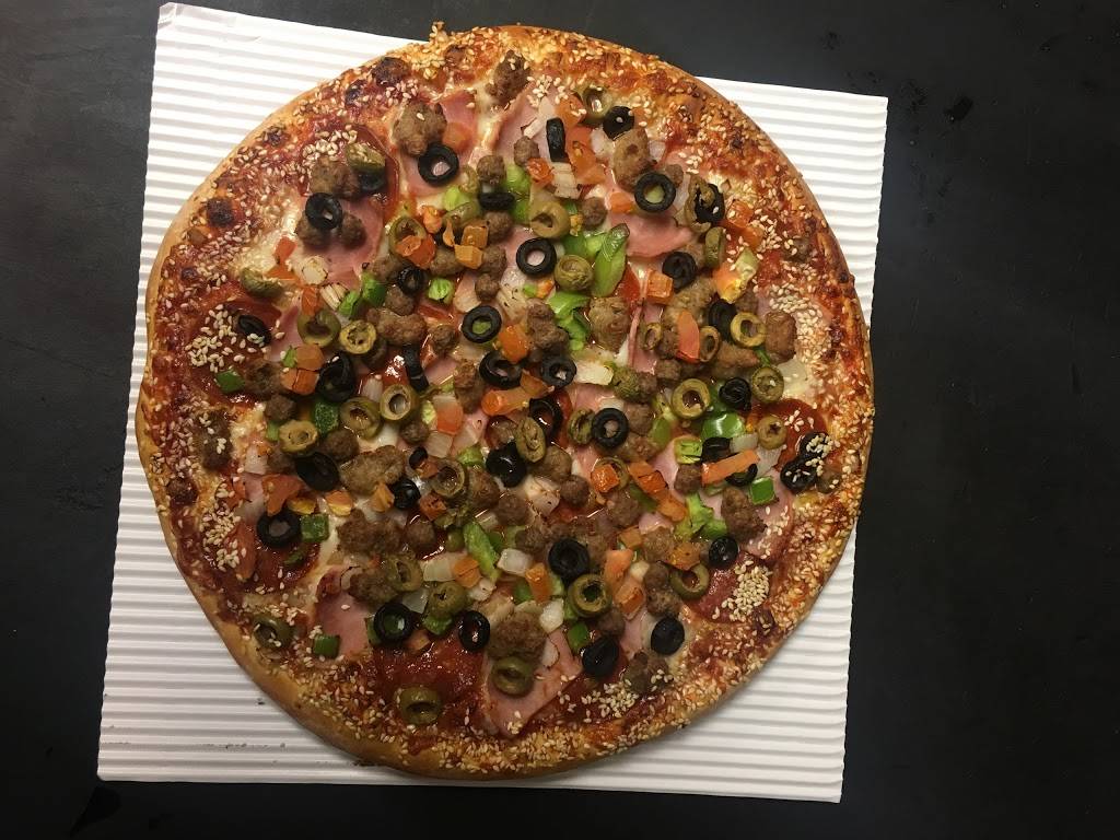 Jets Pizza | meal delivery | 3533 Hampton Ave, St. Louis, MO 63139, USA | 3143510955 OR +1 314-351-0955