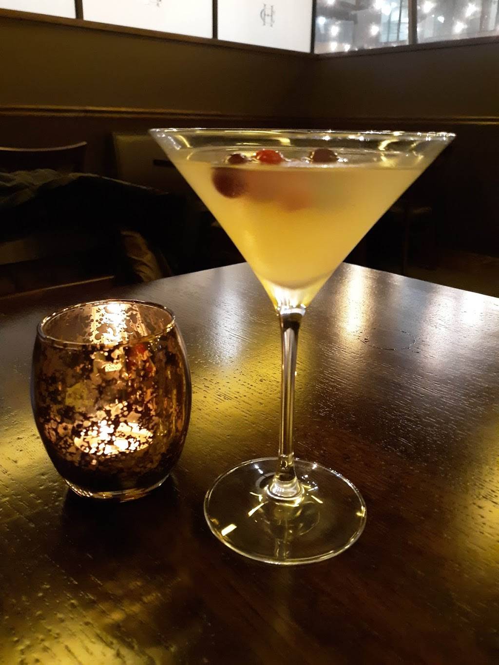 The Clubhouse Experience | restaurant | 1101 Walnut St Suite 101, Kansas City, MO 64106, USA | 8162167978 OR +1 816-216-7978