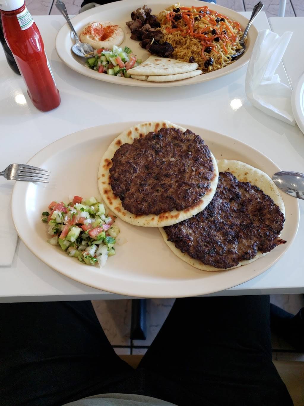 Halal Kitchen Cafe | restaurant | 18112 Parthenia St # B, Northridge, CA 91325, USA | 8188866106 OR +1 818-886-6106