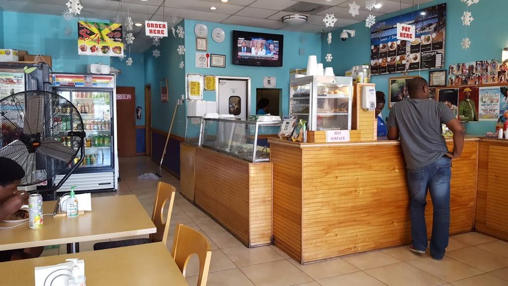 Snappers Caribbean Cuisine | restaurant | 4243 W Commercial Blvd, Tamarac, FL 33319, USA | 9547351995 OR +1 954-735-1995