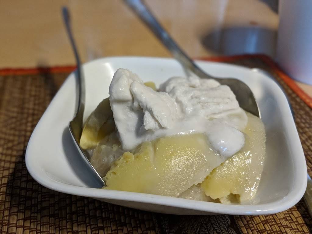 Sticky Rice | restaurant | 415 N Neil St, Champaign, IL 61802, USA | 2179541929 OR +1 217-954-1929