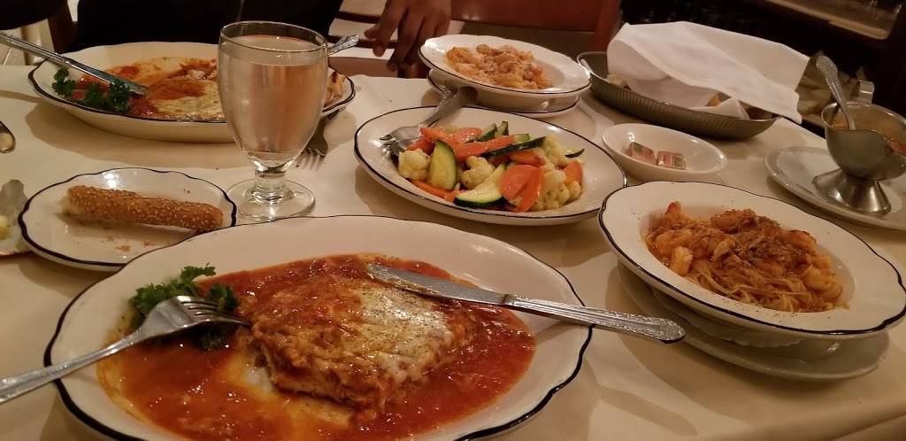 Darios | restaurant | 13 N Village Ave, Rockville Centre, NY 11570, USA | 5162550535 OR +1 516-255-0535