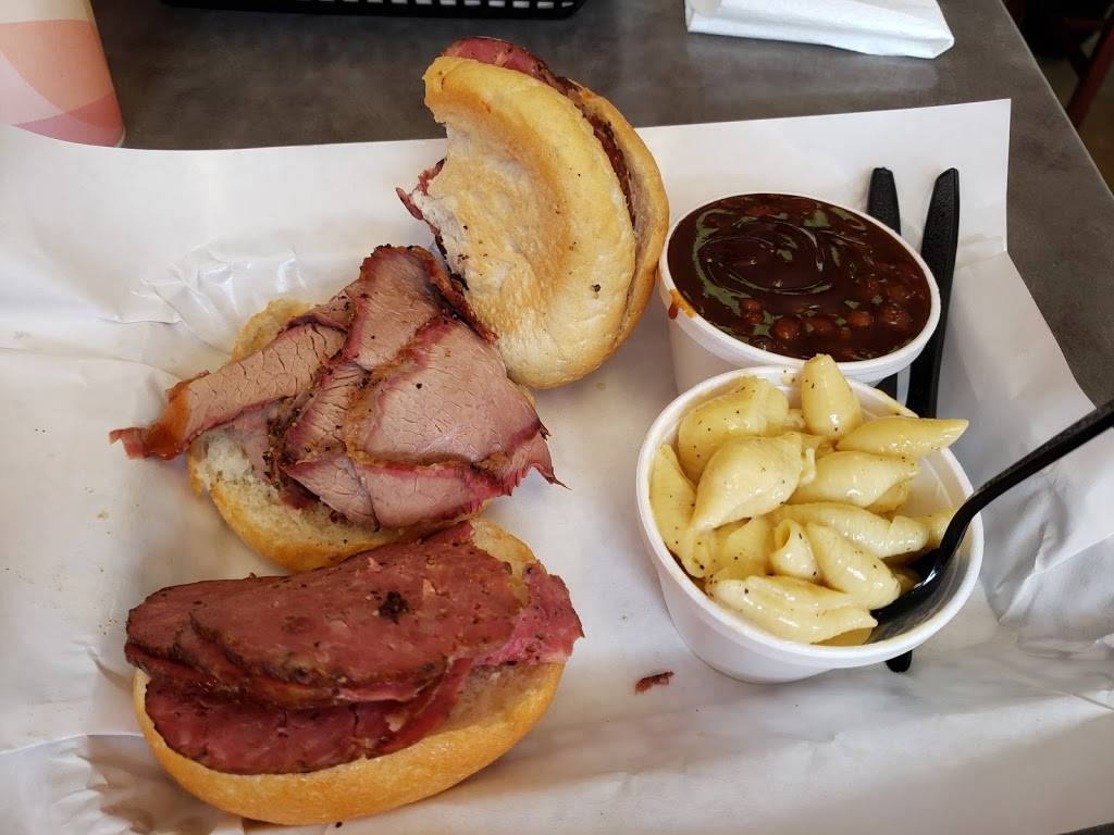 Adams Smokehouse | restaurant | 2819 Watson Rd, St. Louis, MO 63139, USA | 3148759890 OR +1 314-875-9890