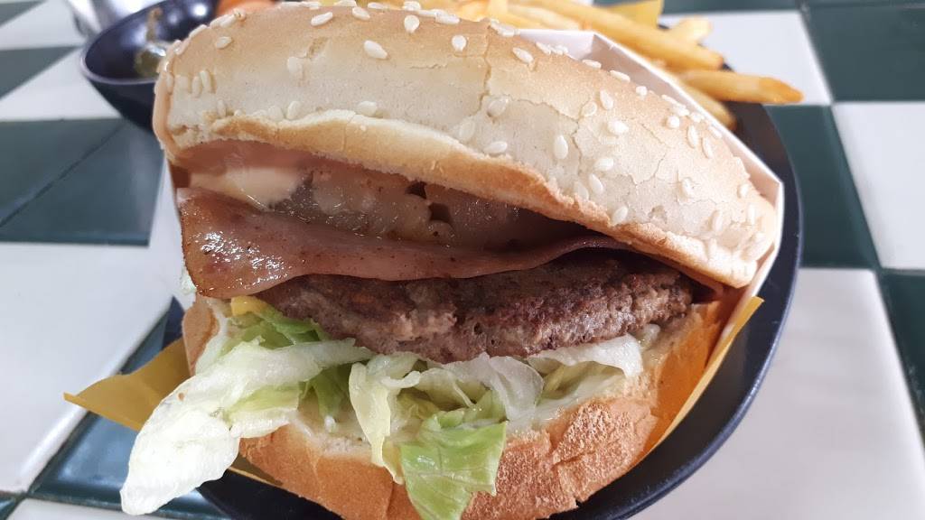 Hamburguesas Titos | restaurant | Av. Aquiles Serdan, Libertad, 22300 Tijuana, B.C., Mexico | 016646832480 OR +52 664 683 2480