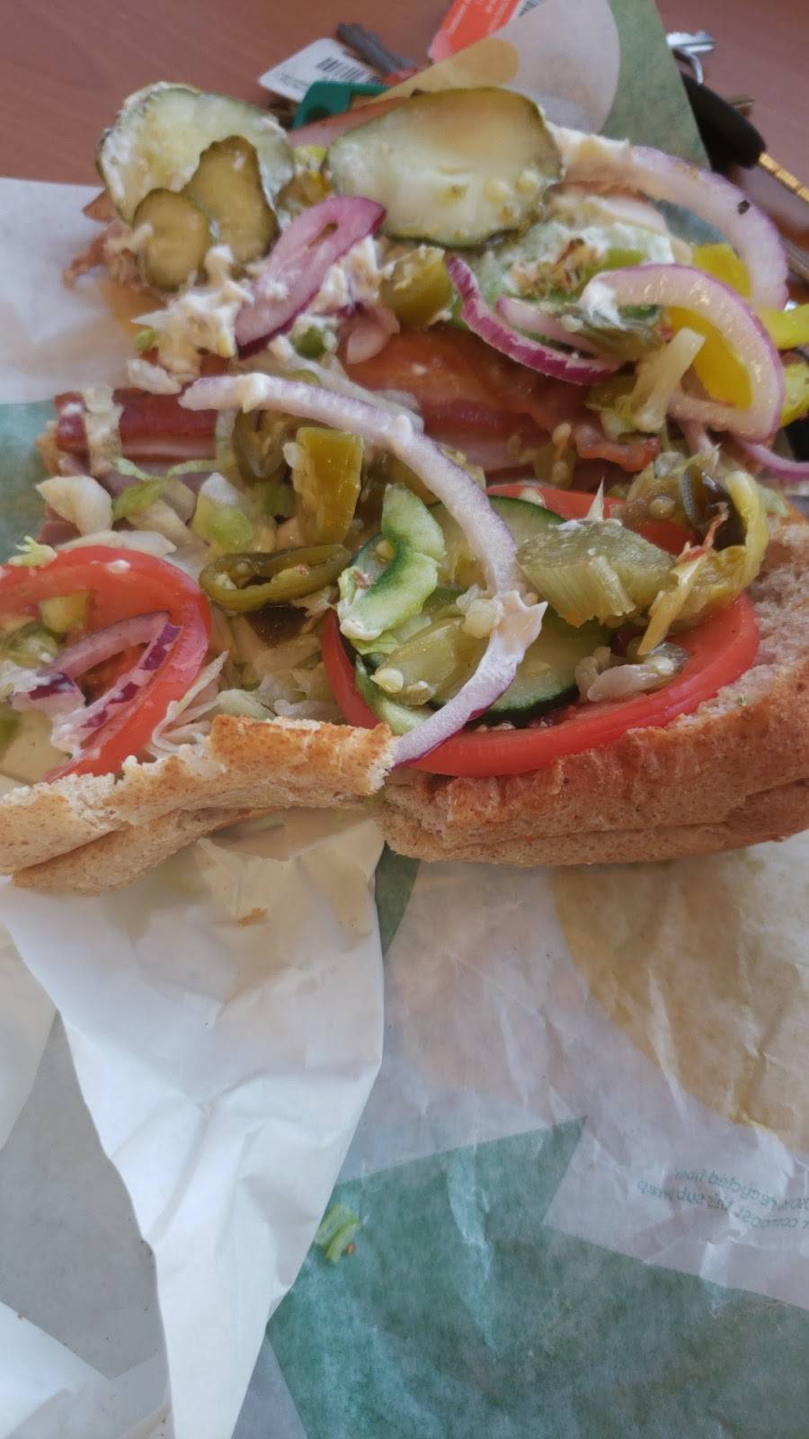 Subway Restaurants | restaurant | 3951 N Kimball Ave, Chicago, IL 60618, USA | 7738661294 OR +1 773-866-1294