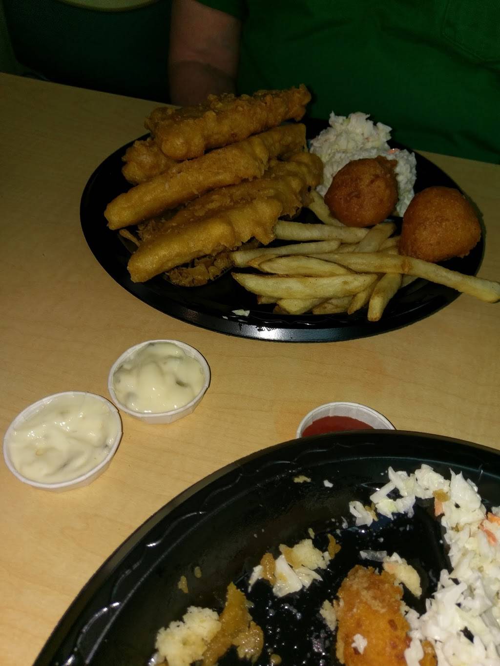Long John Silvers | restaurant | 205 W SW Loop 323, Tyler, TX 75701, USA | 9035615726 OR +1 903-561-5726