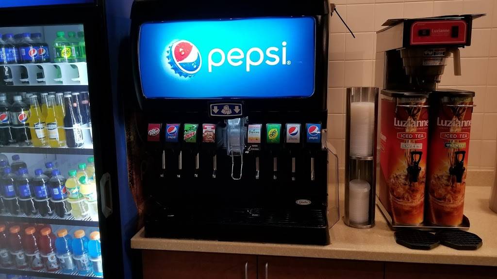 Jersey Mikes Subs | meal takeaway | 2756, 1755 E Lugonia Ave, Redlands, CA 92374, USA | 9097943957 OR +1 909-794-3957