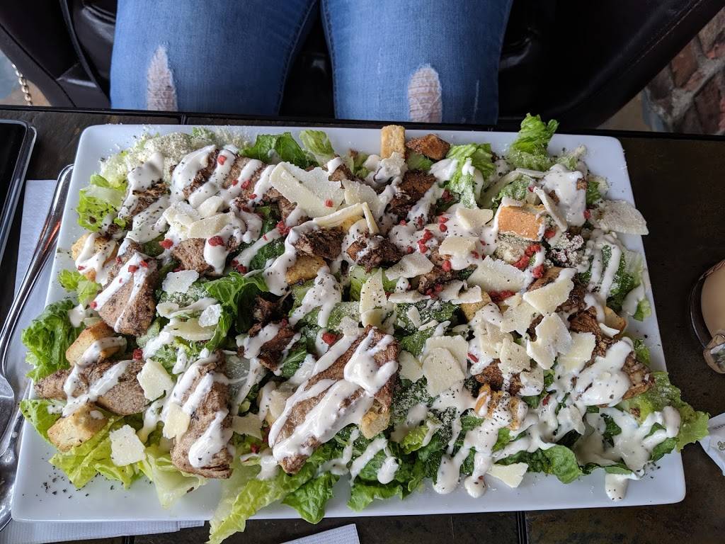 Café Choco-Latté | cafe | 1870 Av Dollard, LaSalle, QC H8N 1T8, Canada | 5143636060 OR +1 514-363-6060