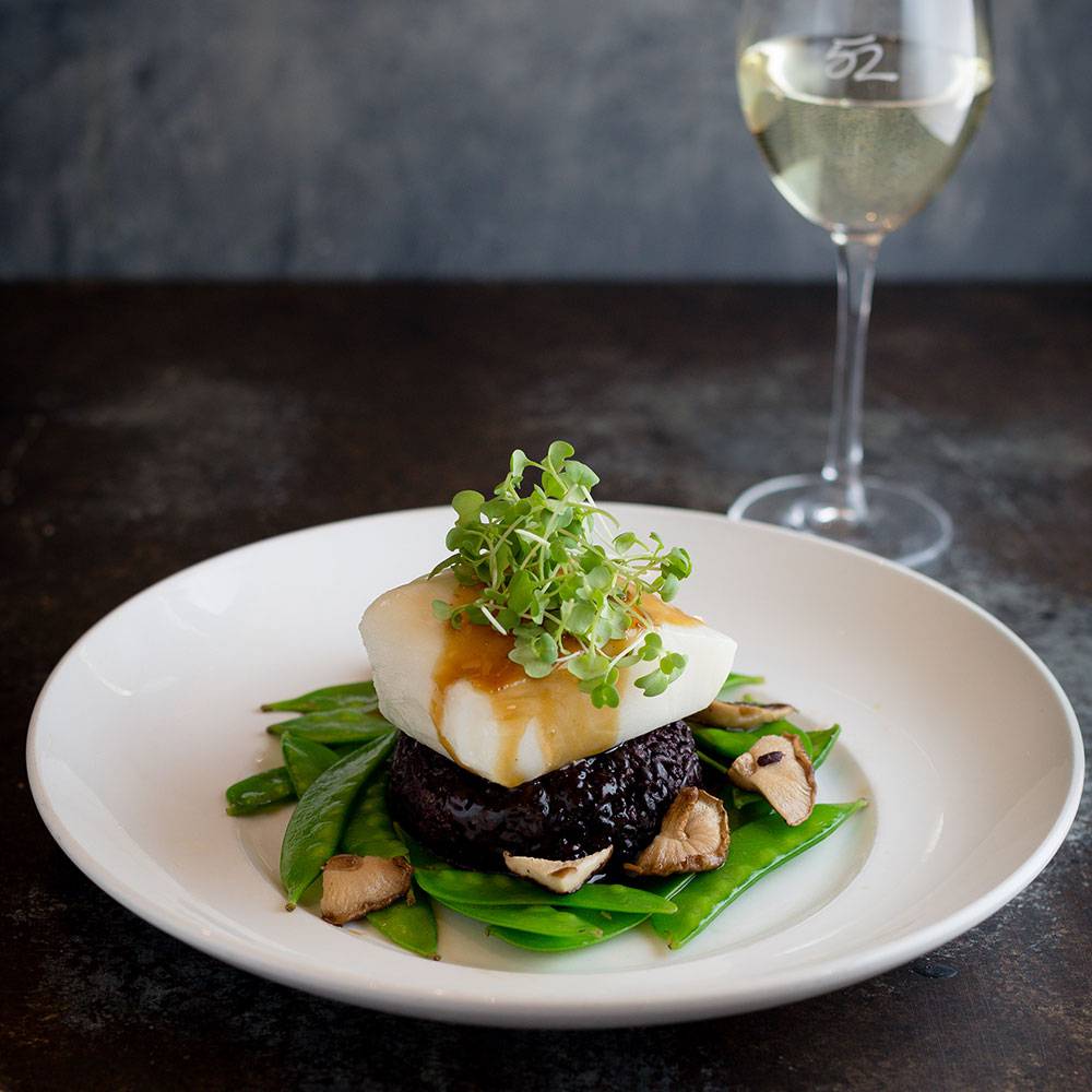 Seasons 52 | restaurant | 7863 Tysons Corner Center, McLean, VA 22102, USA | 7032883852 OR +1 703-288-3852