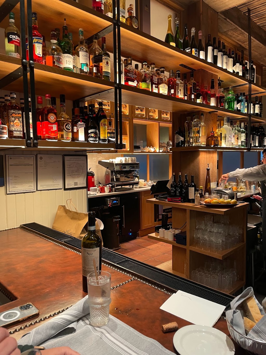 Lulus | restaurant | 2518 Kirby Dr, Houston, TX 77019, USA | 7135907350 OR +1 713-590-7350