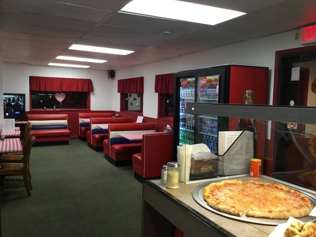 Bruno’s Pizza | restaurant | 3218 Rte 9W, Saugerties, NY 12477, USA | 8452473411 OR +1 845-247-3411