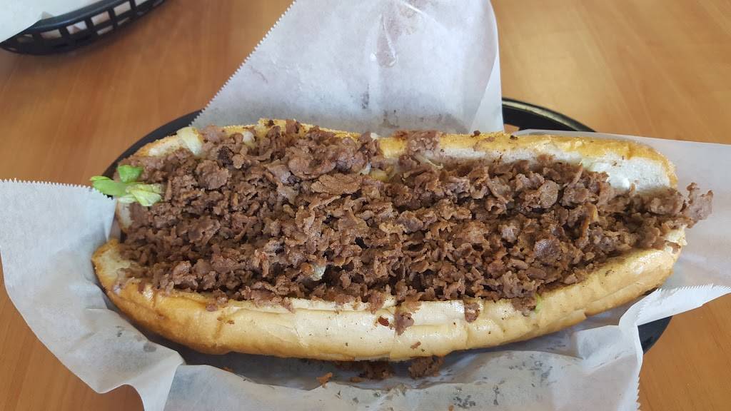 Delcos Original Steaks | restaurant | 1701 Main St, Dunedin, FL 34698, USA | 7277384700 OR +1 727-738-4700