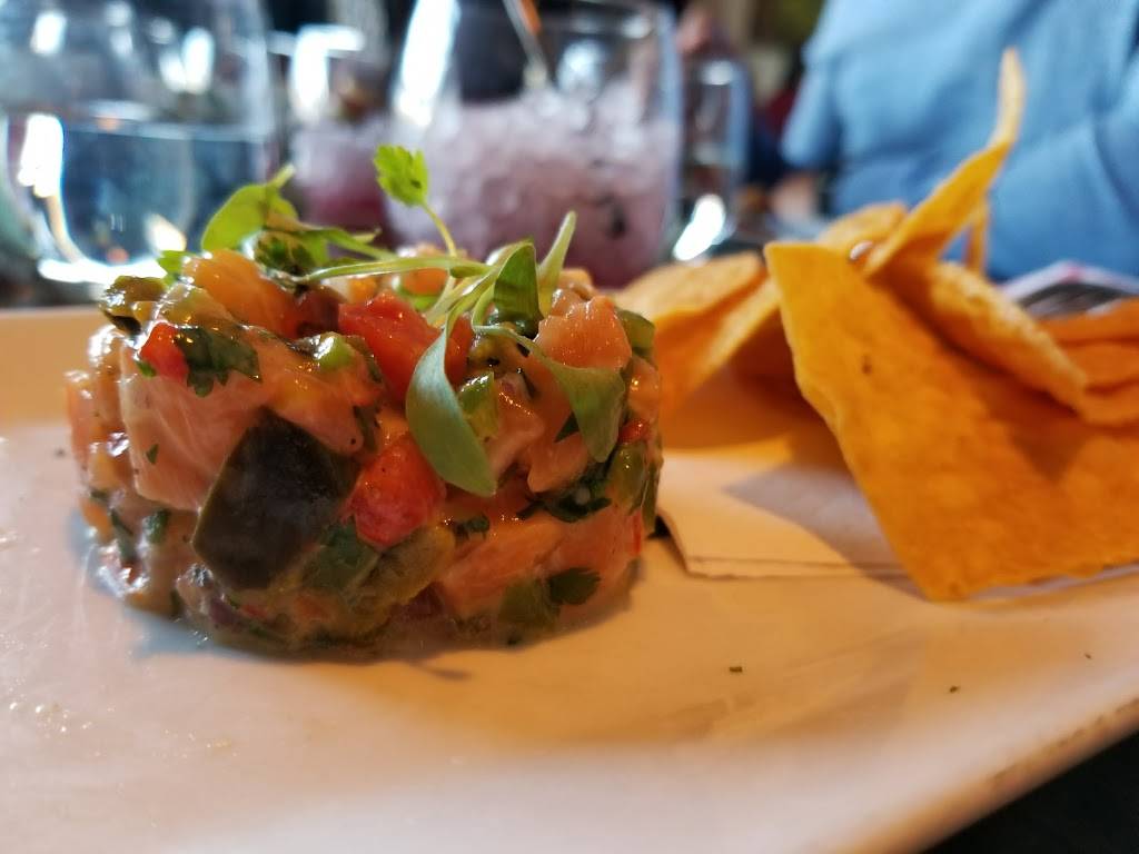 Mezon Tapas Bar & Restaurant | restaurant | 56 Mill Plain Rd, Danbury, CT 06811, USA | 2037480875 OR +1 203-748-0875