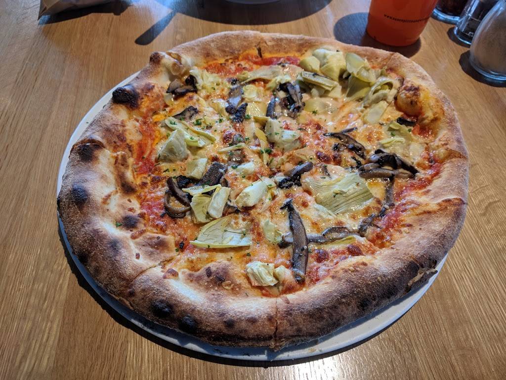 Sauce Pizza & Wine | restaurant | 75 East Rivulon Boulevard, Gilbert, AZ 85297, USA | 4805504000 OR +1 480-550-4000