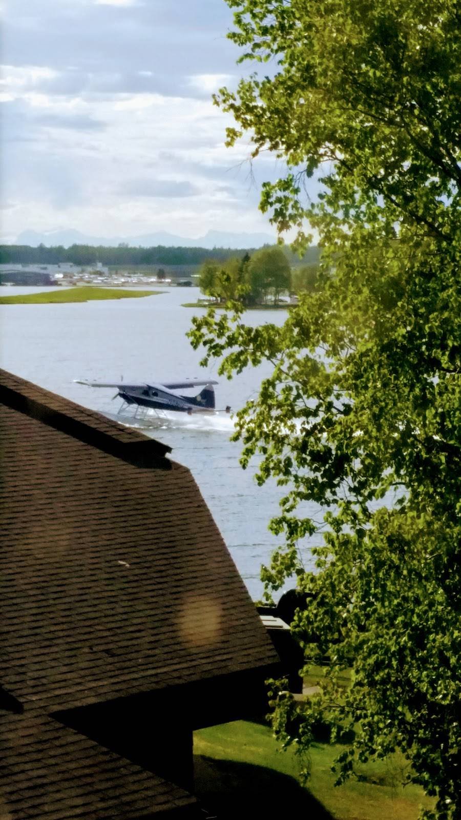 The Deck at Lake Hood | restaurant | 4801 Spenard Rd, Anchorage, AK 99517, USA | 9072662249 OR +1 907-266-2249