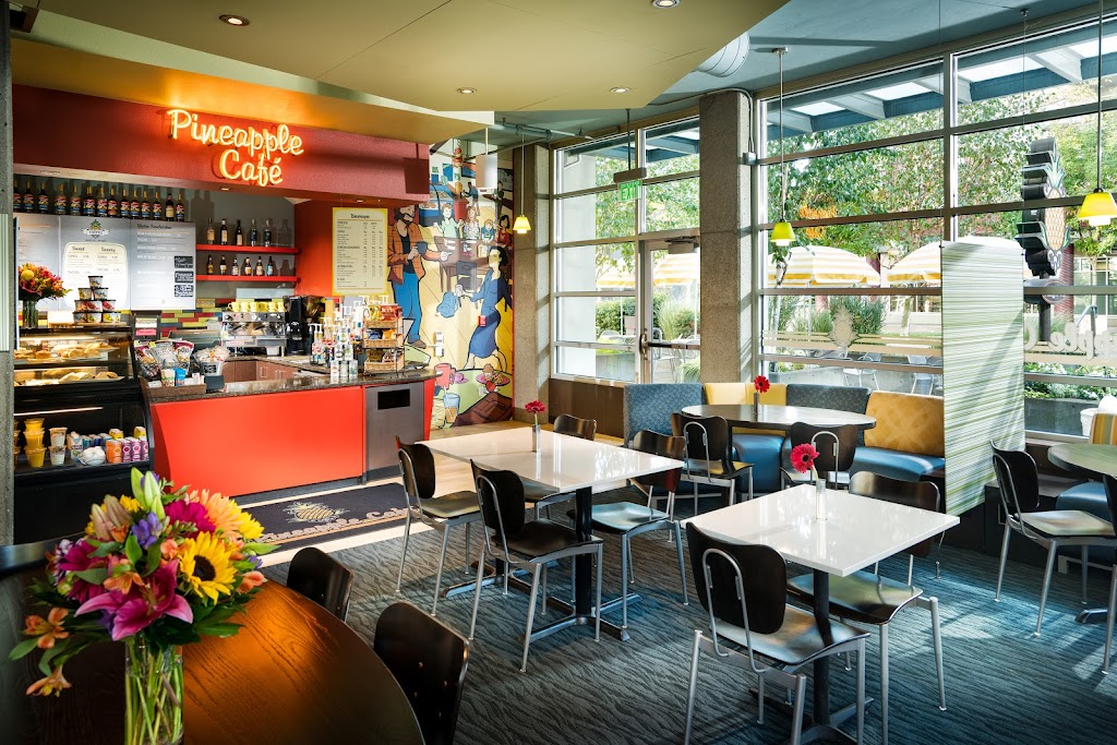 Pineapple Café | cafe | 4242 Roosevelt Way NE, Seattle, WA 98105, USA | 2068264242 OR +1 206-826-4242