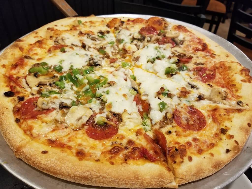 Joey Mozzarellas Family Diner | restaurant | 930 Blanding Blvd, Orange Park, FL 32065, USA | 9045794748 OR +1 904-579-4748