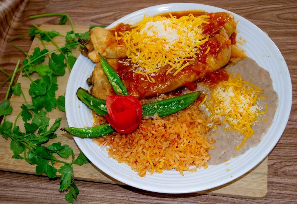 Los Jilbertos Taco Shop Temecula | restaurant | 4821, 30571 Temecula Pkwy, Temecula, CA 92592, USA | 9516766101 OR +1 951-676-6101