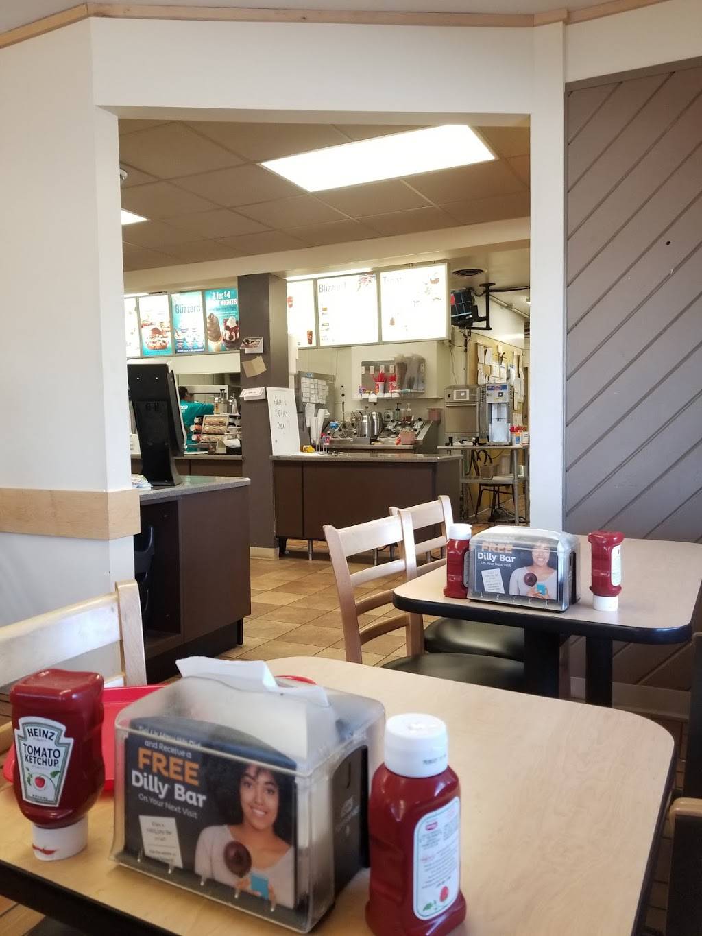 Dairy Queen Grill & Chill | restaurant | 1121 S Broadway, Pelican Rapids, MN 56572, USA | 2188633320 OR +1 218-863-3320