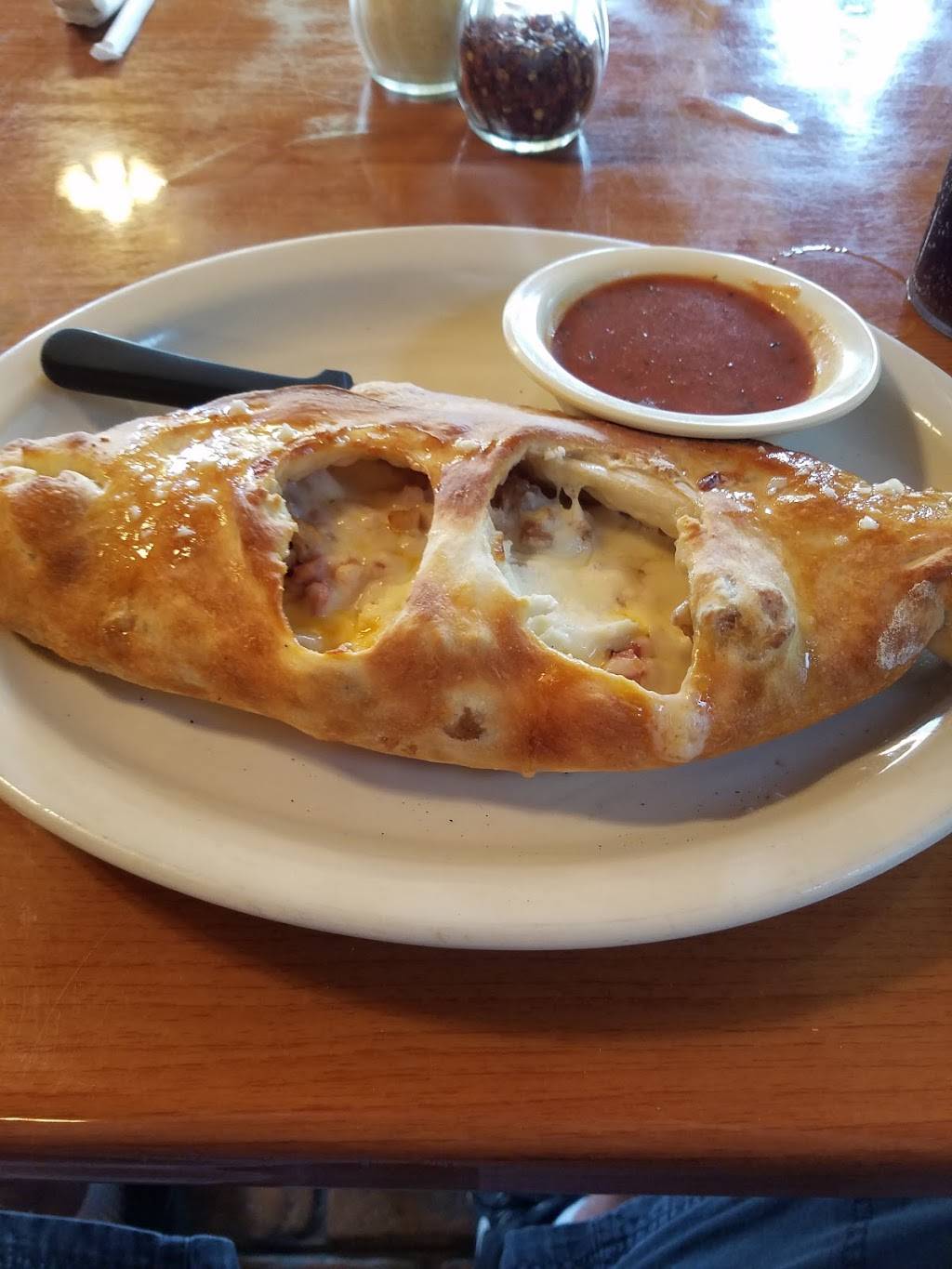 Tony And Als Deli | restaurant | 200 E Call St, Starke, FL 32091, USA | 9043680032 OR +1 904-368-0032