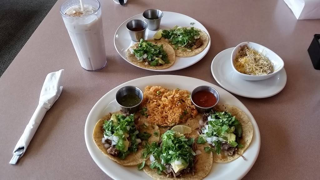 Pacos Tacos | restaurant | 135 W Main St, Stoughton, WI 53589, USA | 6084928552 OR +1 608-492-8552