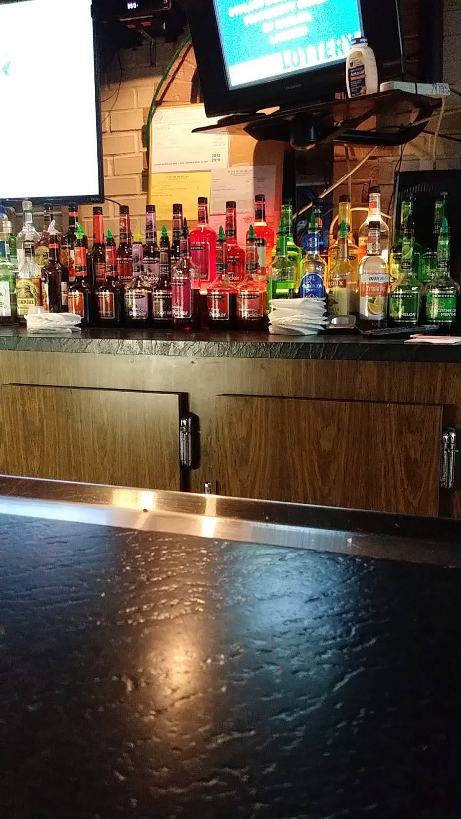 Mulligans Pub & Grub | restaurant | 27406 Eight Mile Rd, Farmington Hills, MI 48336, USA | 2484710777 OR +1 248-471-0777