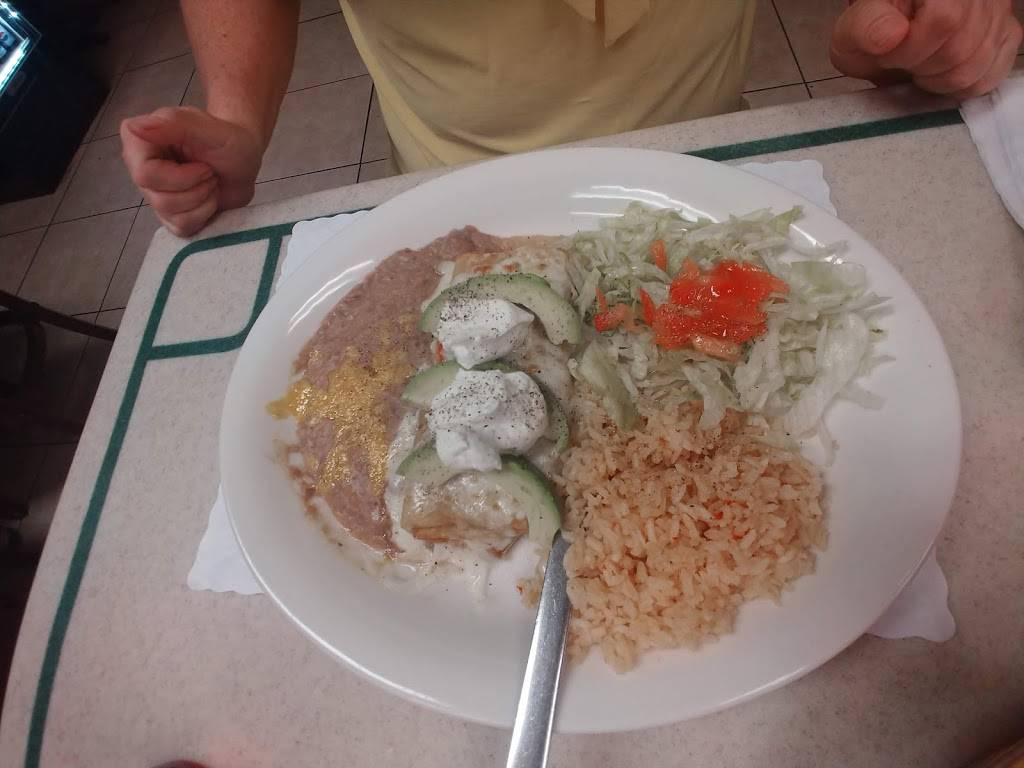 Mamá Chus | restaurant | 1555 E 800 N, Orem, UT 84097, USA | 8012210429 OR +1 801-221-0429