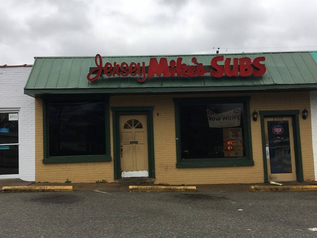 Jersey Mikes Subs | meal takeaway | 2709 Buford Rd, Richmond, VA 23235, USA | 8043208805 OR +1 804-320-8805