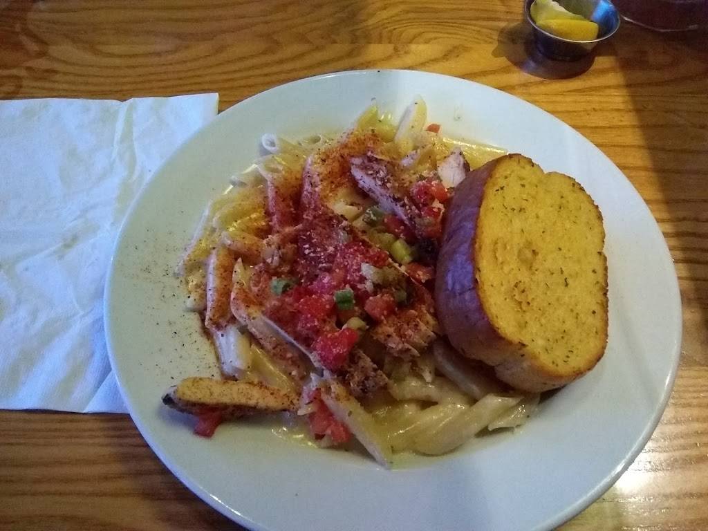 Chilis Grill & Bar | meal takeaway | 2845 Gulf Fwy S, League City, TX 77573, USA | 2815340801 OR +1 281-534-0801