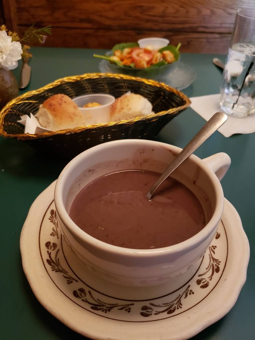 Yemanja Brasil Restaurant | restaurant | 2900 Missouri Ave, St. Louis, MO 63118, USA | 3147717457 OR +1 314-771-7457