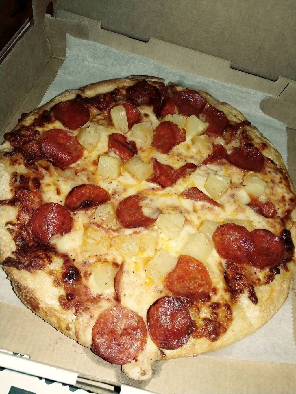 Charco Grill & Pizza | restaurant | 889 Dyer Ave, Cranston, RI 02920, USA | 4019424600 OR +1 401-942-4600