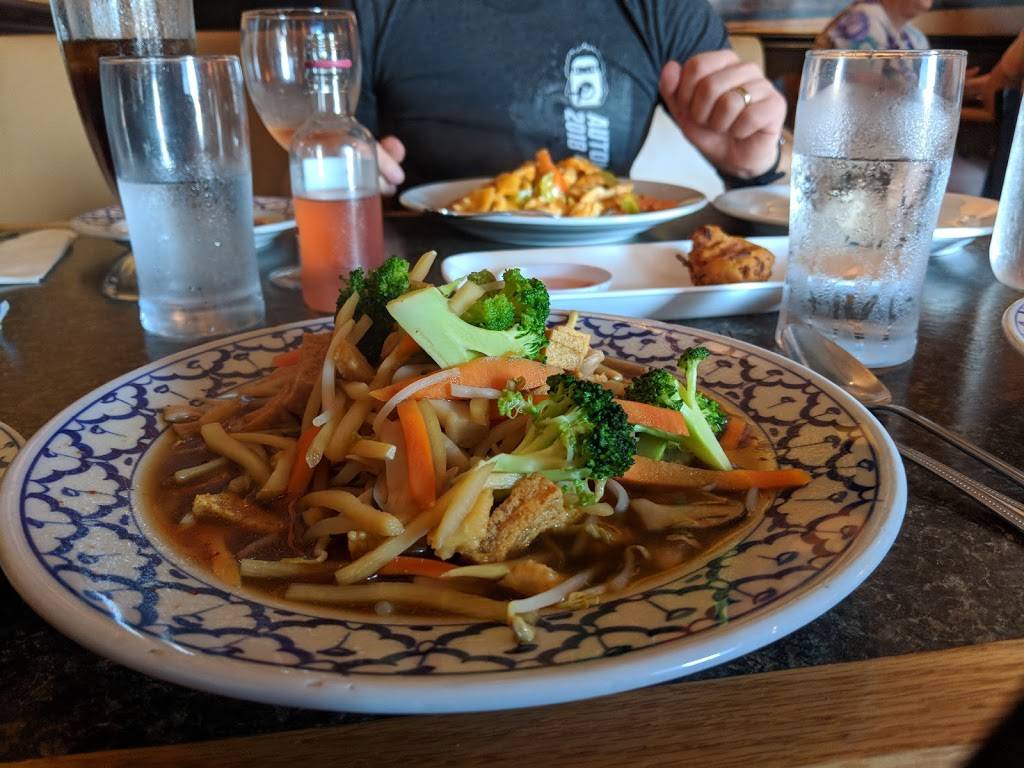 Taste of Thailand | restaurant | 15712 W Center Rd, Omaha, NE 68130, USA | 4026919991 OR +1 402-691-9991