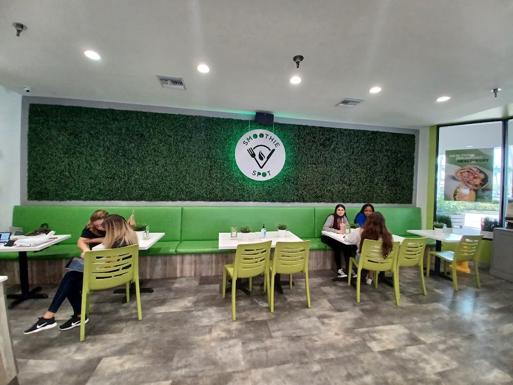 Smoothie Spot Doral | restaurant | 8351 NW 12th St, Doral, FL 33126, USA | 3053879886 OR +1 305-387-9886