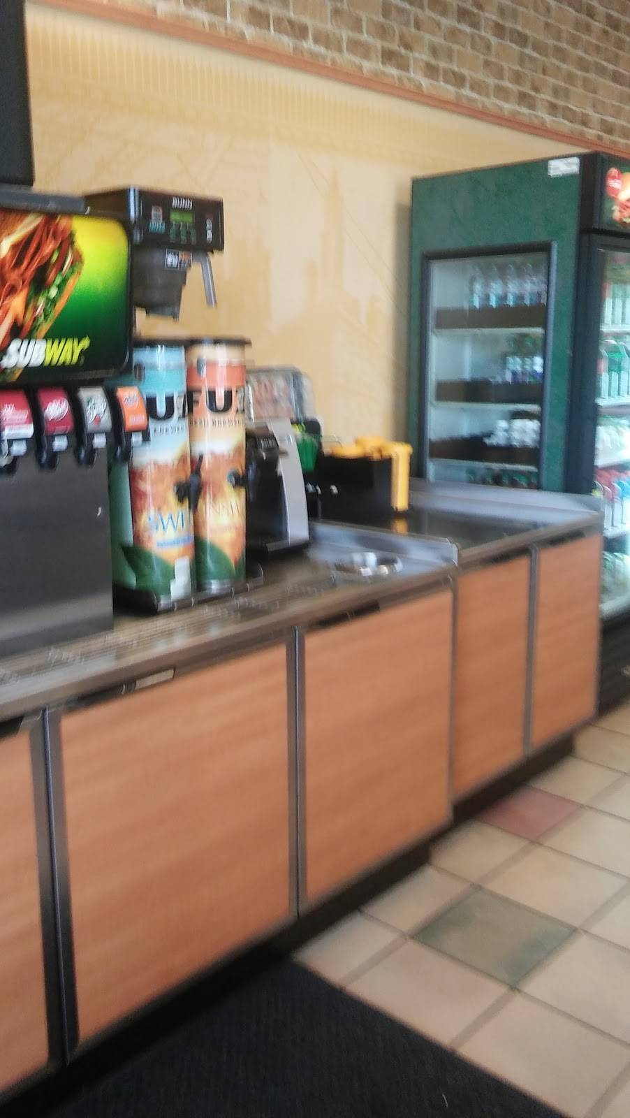 Subway Restaurants | restaurant | 4287 Summer Avenue Space #101, Memphis, TN 38122, USA | 9017633995 OR +1 901-763-3995