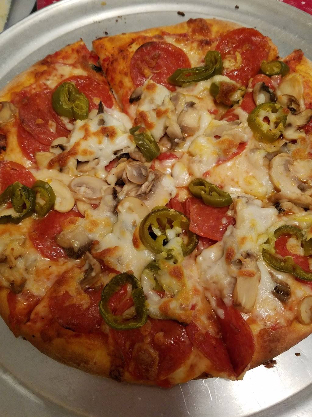 Primos Pizzeria | restaurant | 1031 S Combee Rd, Lakeland, FL 33801, USA | 8636691020 OR +1 863-669-1020